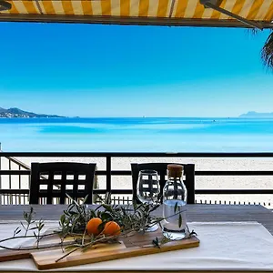 ☆traumhafte Lage, Direkter Strandzugang, 6 Gäste☆ Apartment Alcúdia